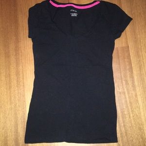 Black vneck short sleeve